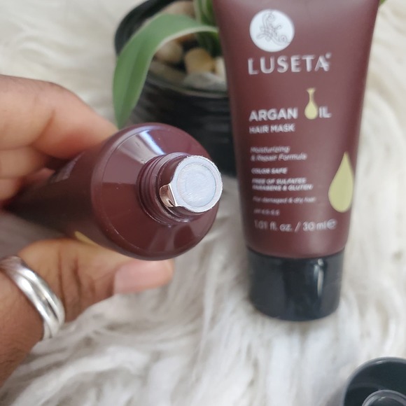 Luseta Argan Oil Hair Mask Moisturizing & Repair Formula Bundle - Picture 3 of 3
